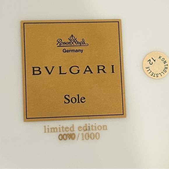 A Bulgari For Rosenthal Porcelain gold on a white design. Rare vase, 1K produced - Picture 3 of 9